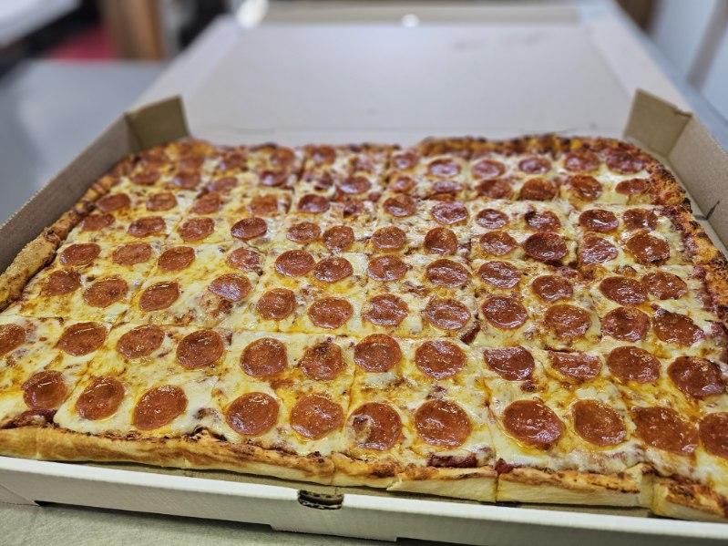 Kelley's Pizza & Grill